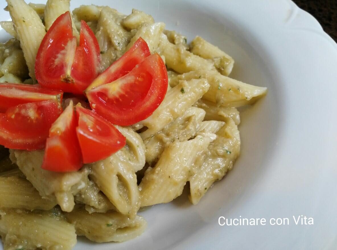 Pasta al pesto di melanzana