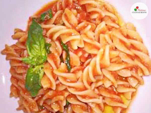 Pasta al pomodoro