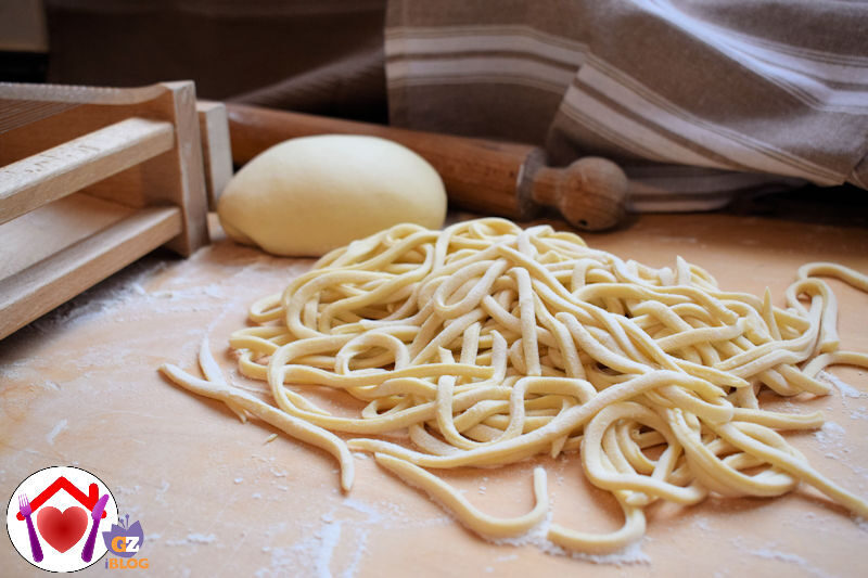 Pasta alla chitarra con farina di semola di grano duro
