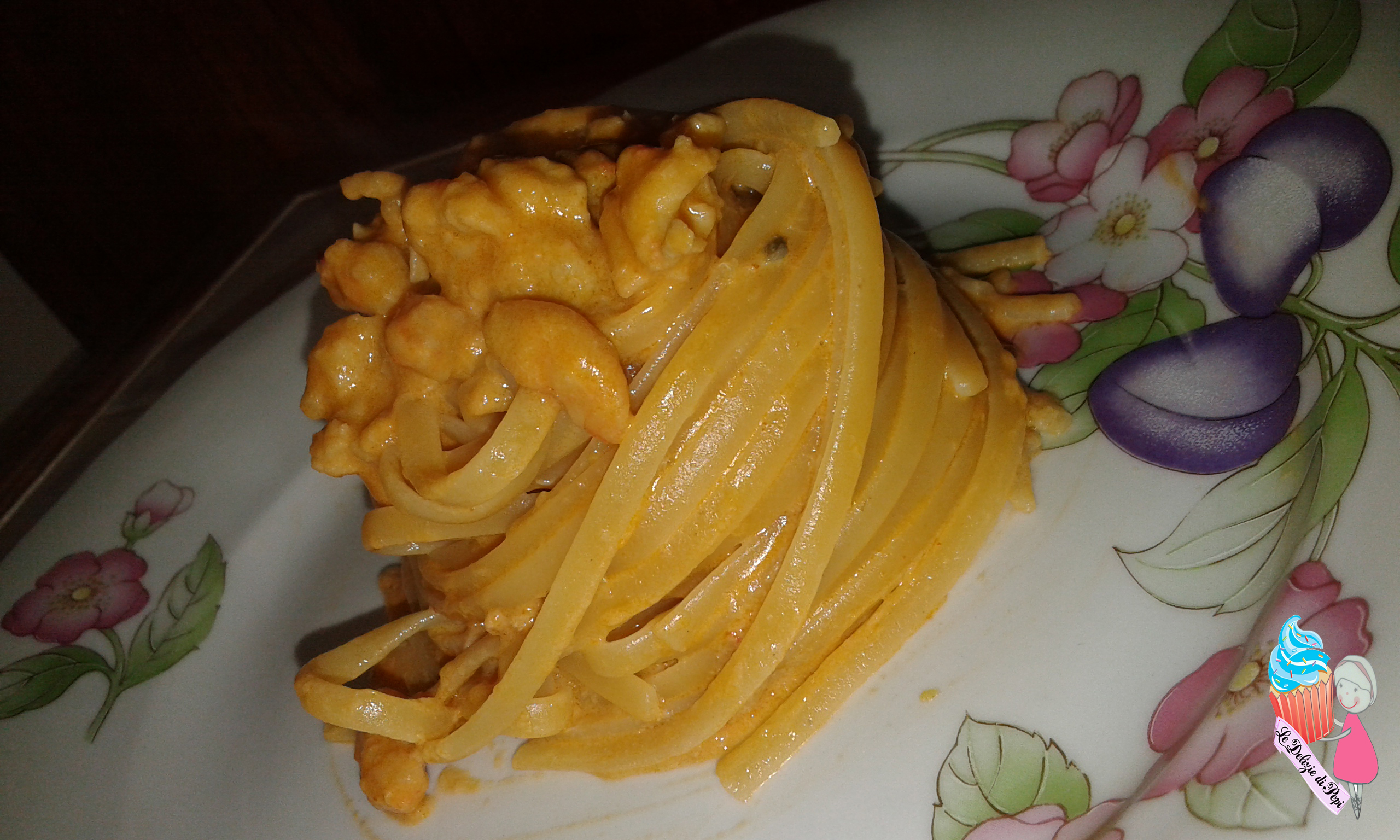 Pasta alla crema di scampi e gamberi