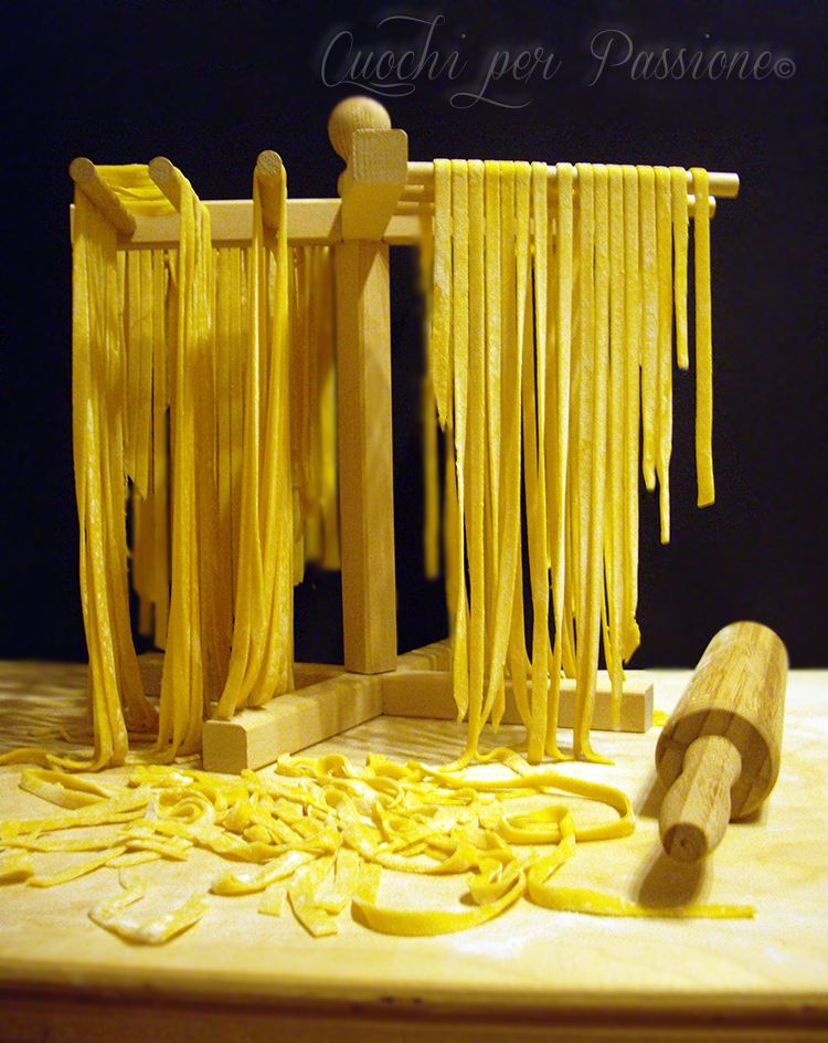 Pasta all’uovo con Farina di Ceci