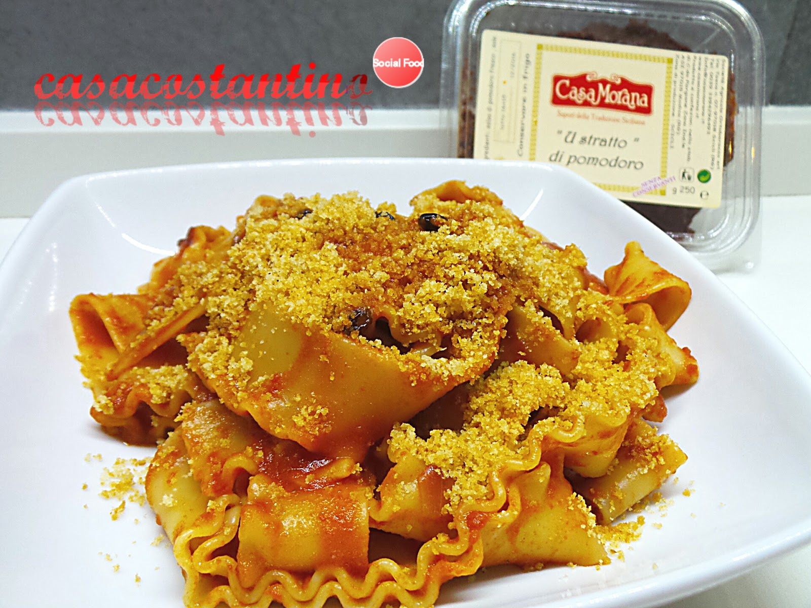 Pasta ca n’ciova e a muddica atturrata