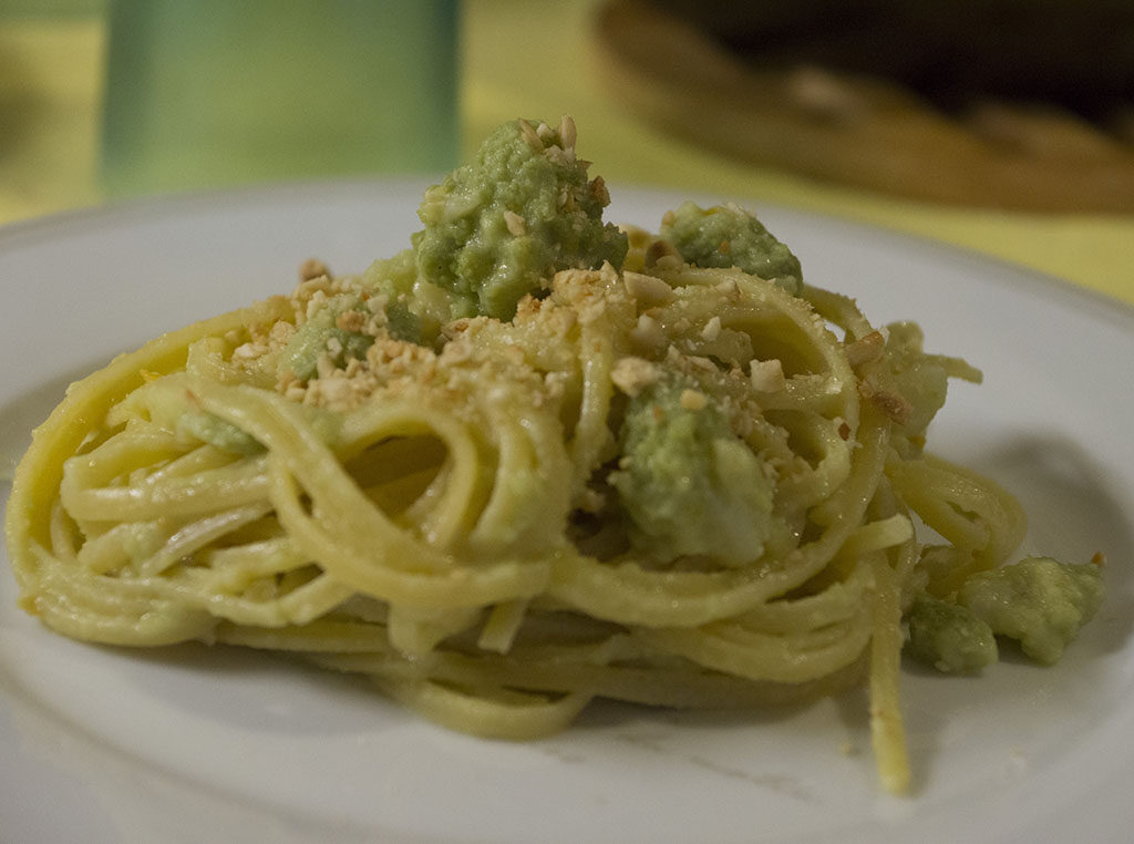 Pasta con cavolfiore e pinoli