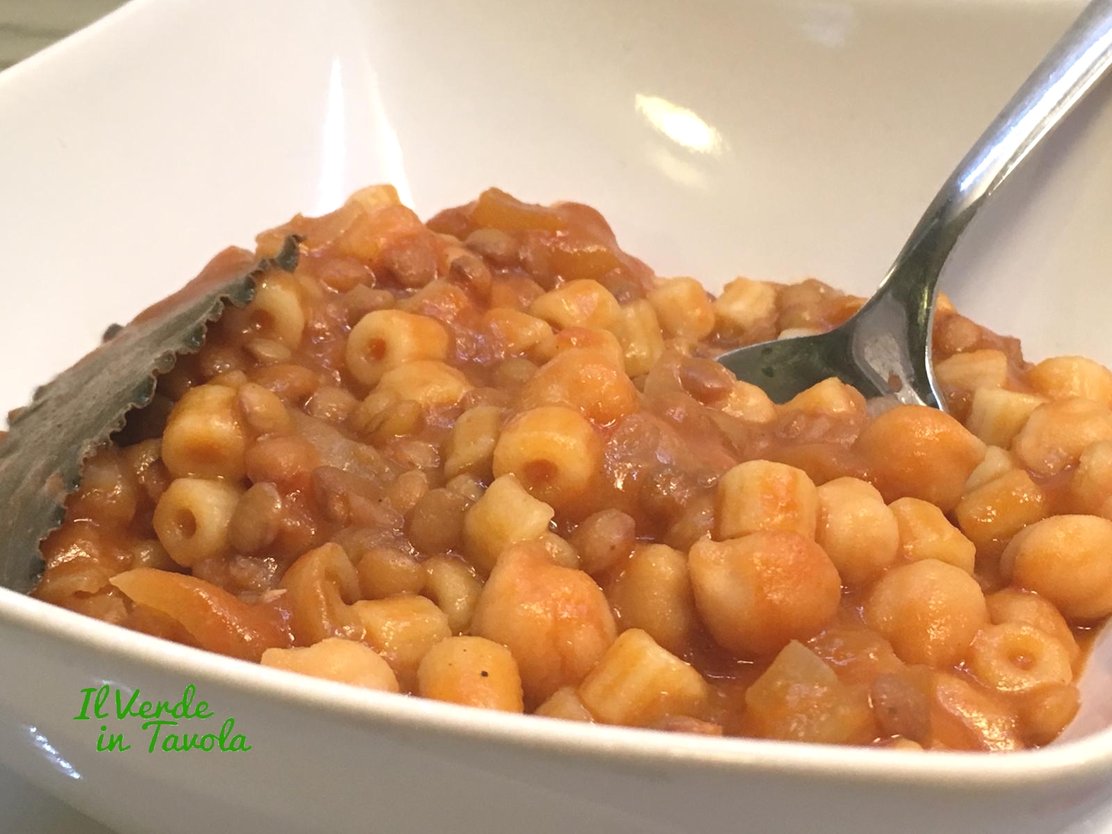 Pasta con ceci e lenticchie