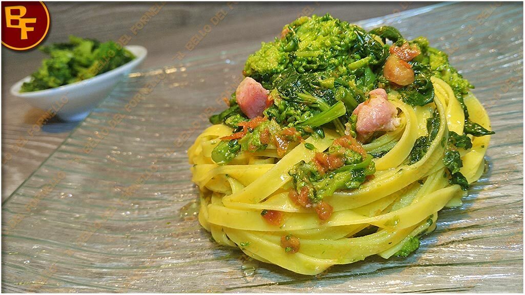 Pasta con cime di rapa pomodori secchi e pancetta
