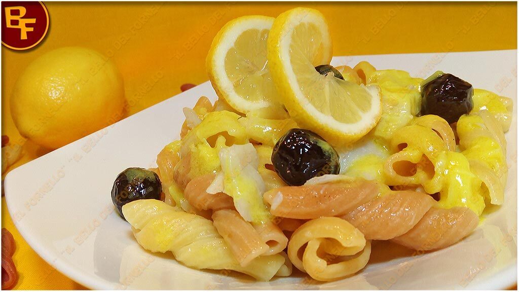 Pasta con crema di baccalà curcuma e olive nere