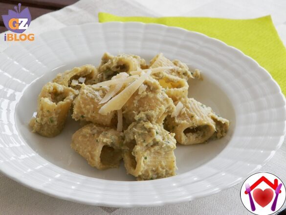 Pasta con crema di carciofi