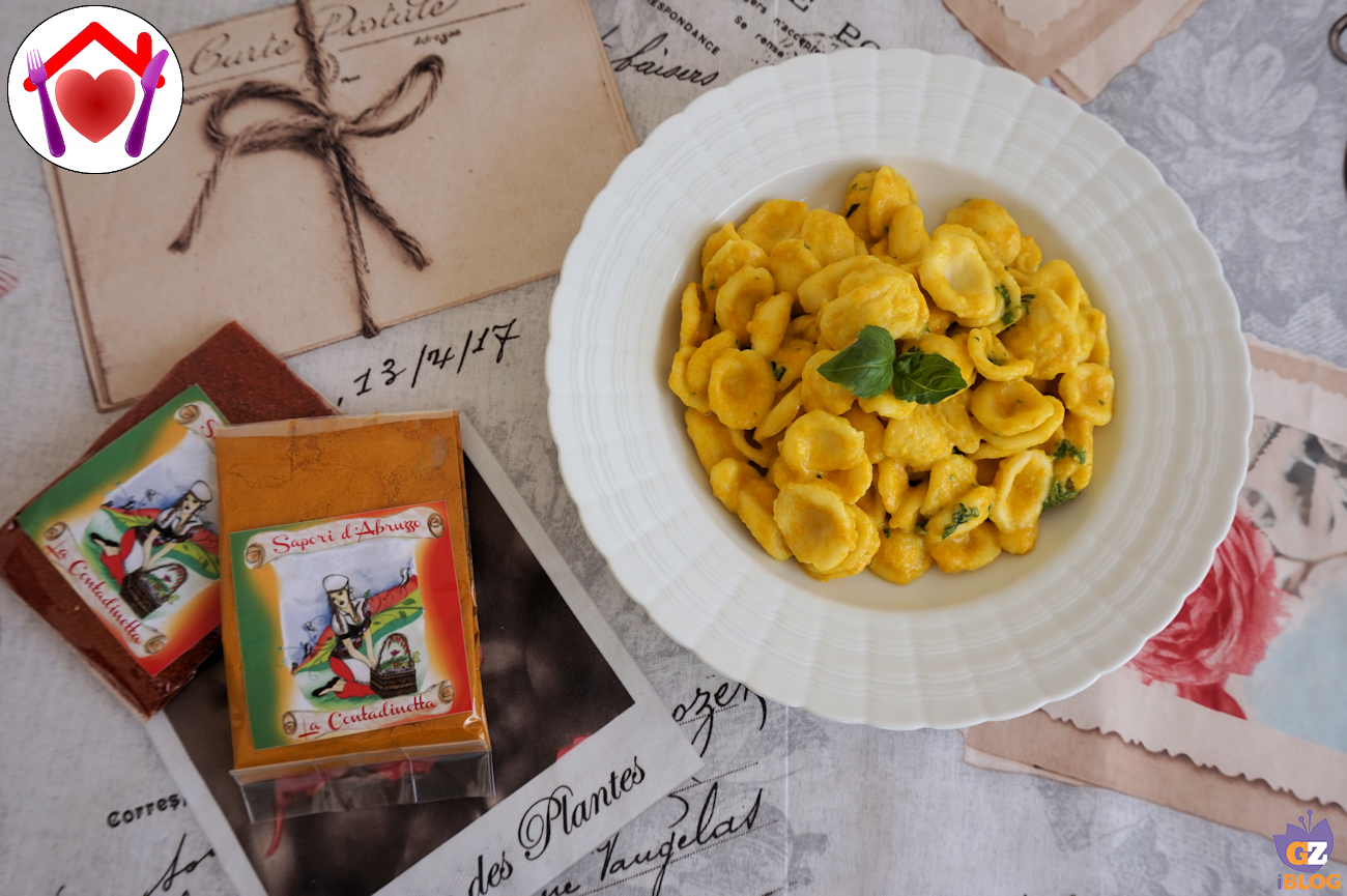 Pasta con crema di fiori di zucca