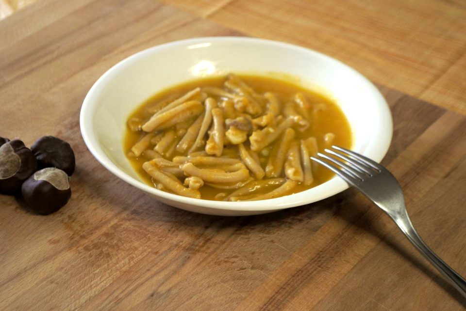 Pasta con crema di zucca e castagne – riccetta vegetariana