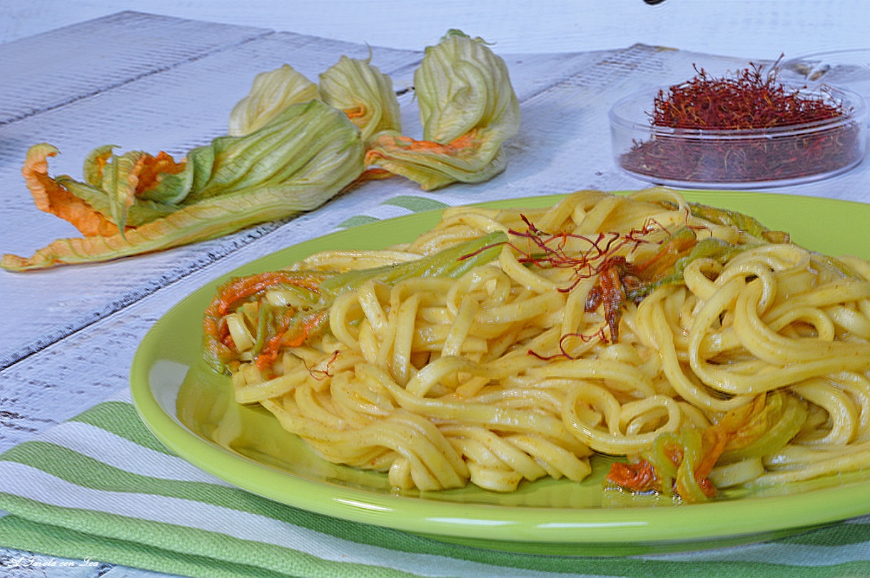 Pasta con fiori di zucca ricetta leggera