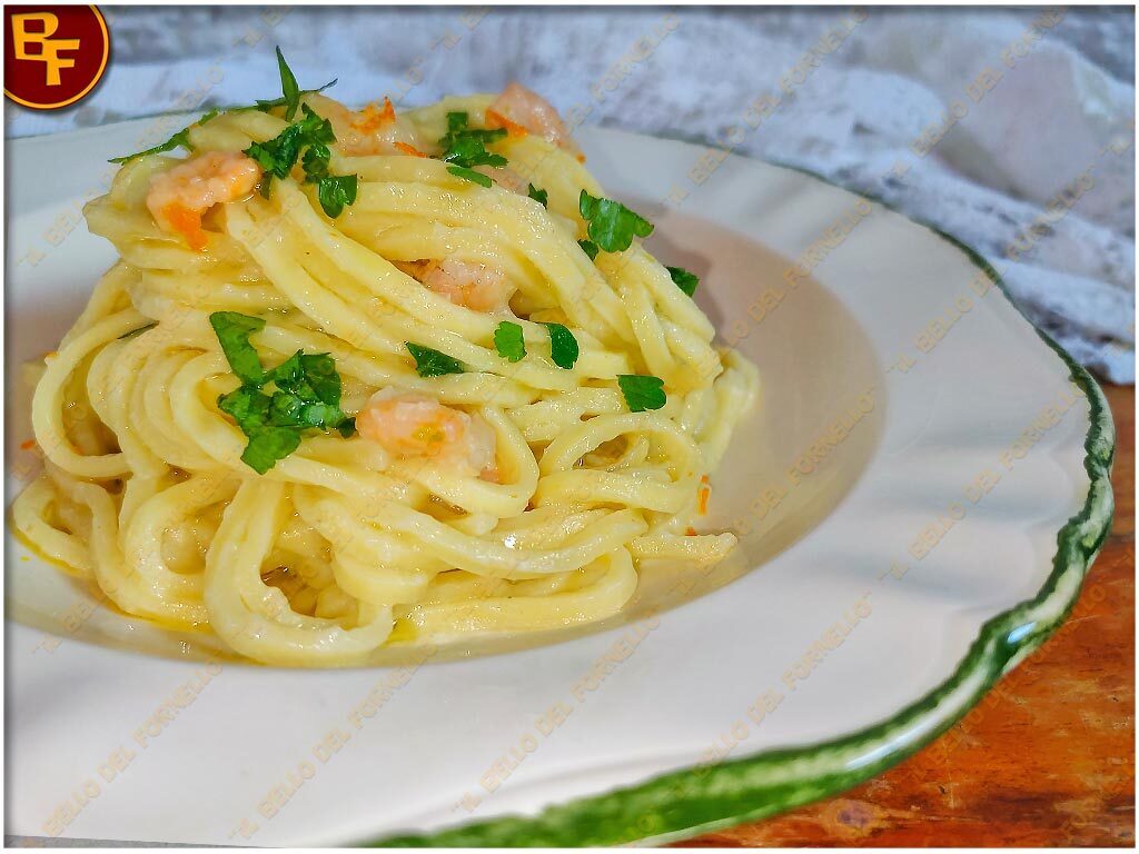 Pasta con gamberetti e crema di cavolfiore