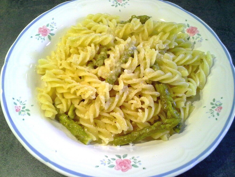 Pasta con gli asparagi