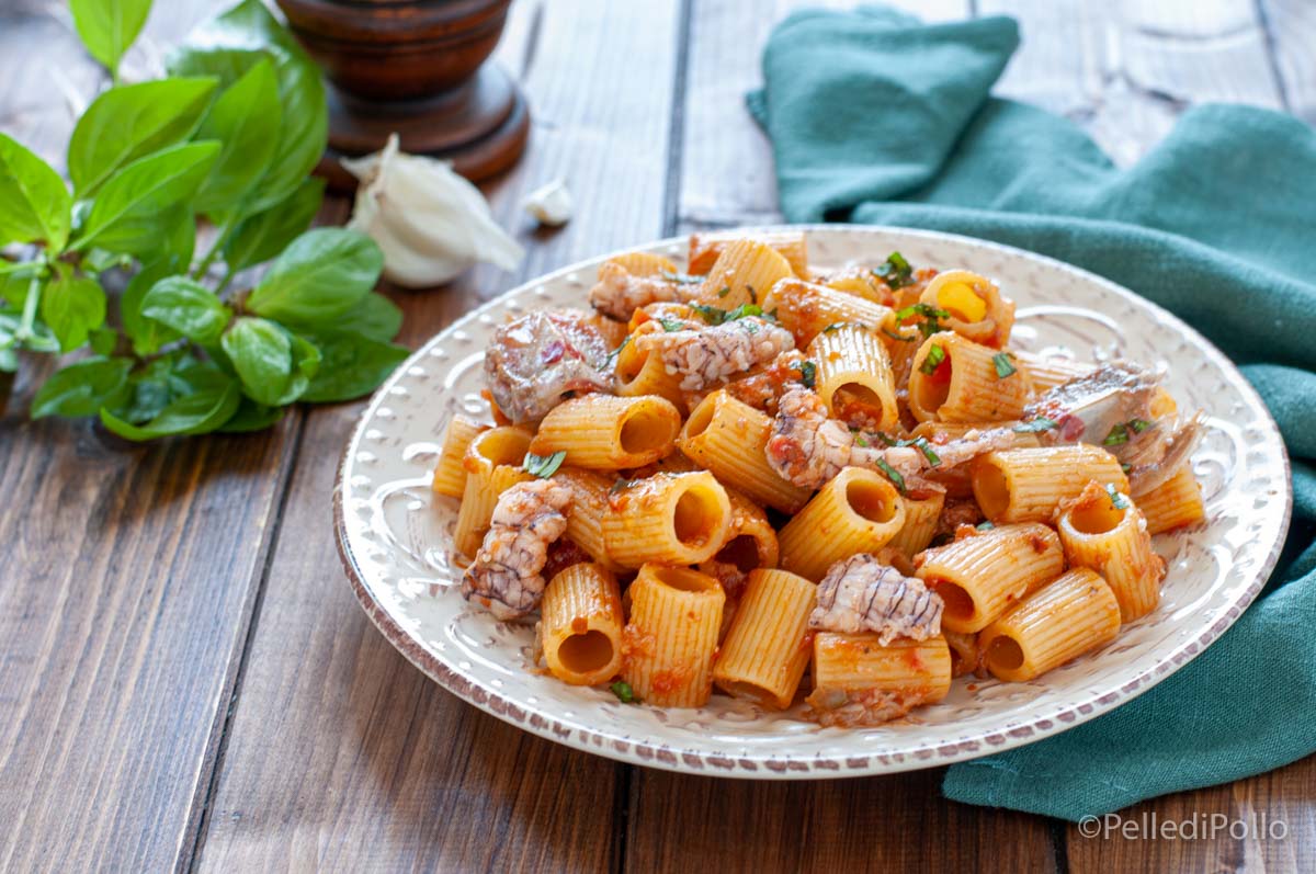Pasta con le canocchie