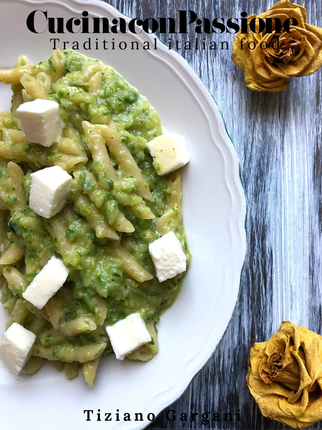 Pasta con le zucchine e mozzarella