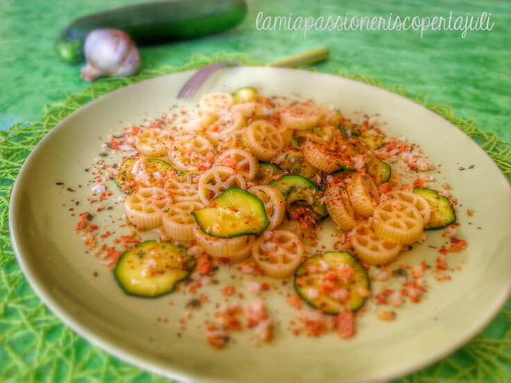 Pasta con patate e zucchina
