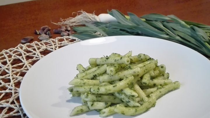 Pasta con pesto di stridoli