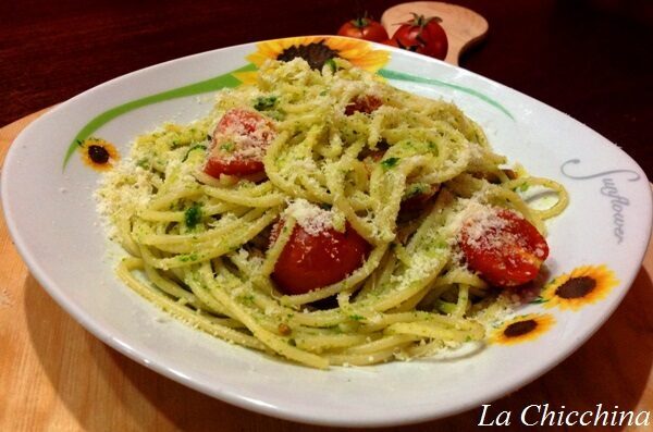 Pasta con rucola e pomodorini