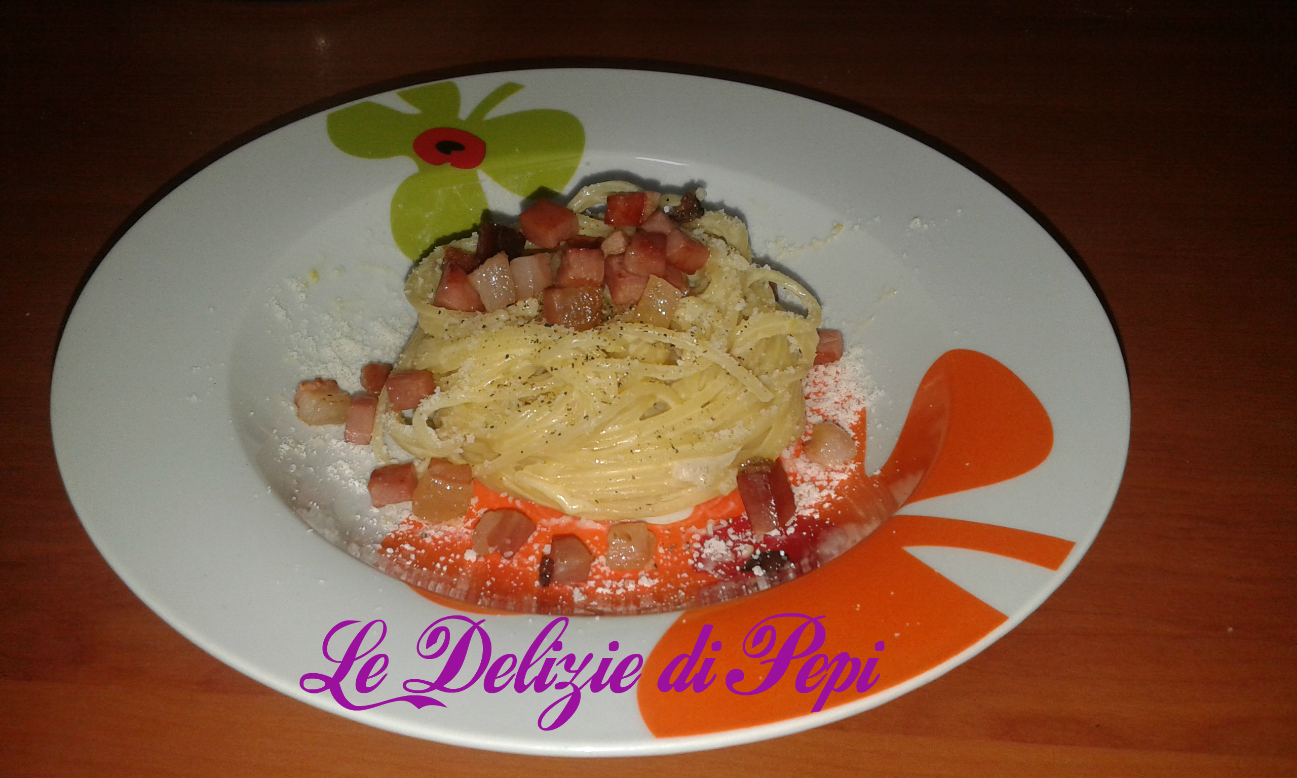 Pasta con speck e gorgonzola