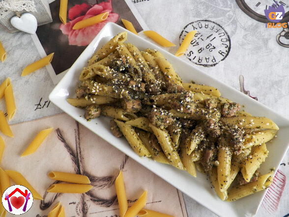 Pasta con tonno fresco e pesto