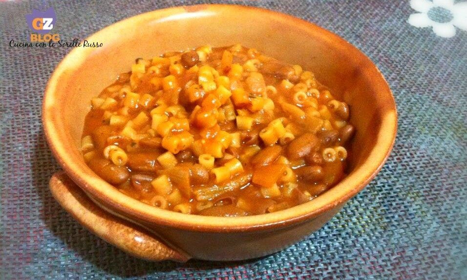 Pasta e fagioli con le cotiche