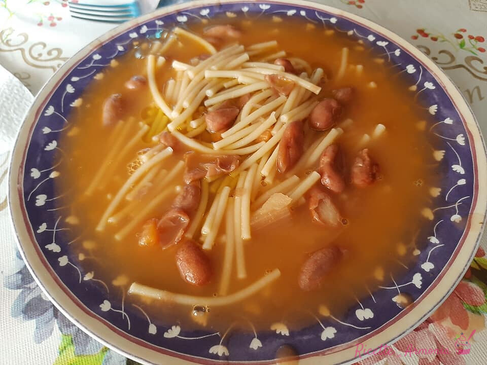 Pasta e fagioli freschi borlotti