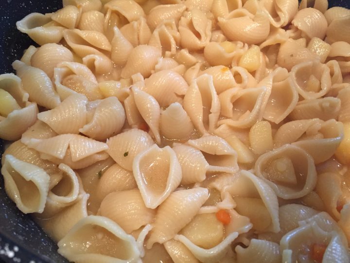 Pasta e patate gustosa