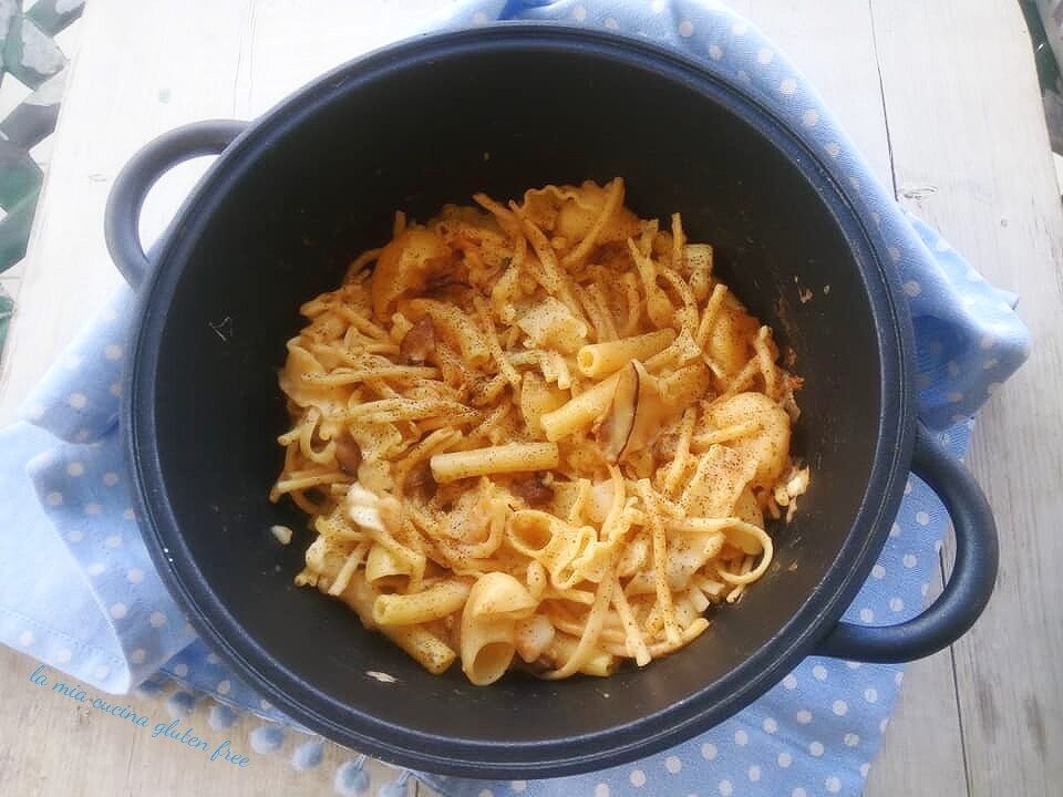Pasta e patate provola e porcini
