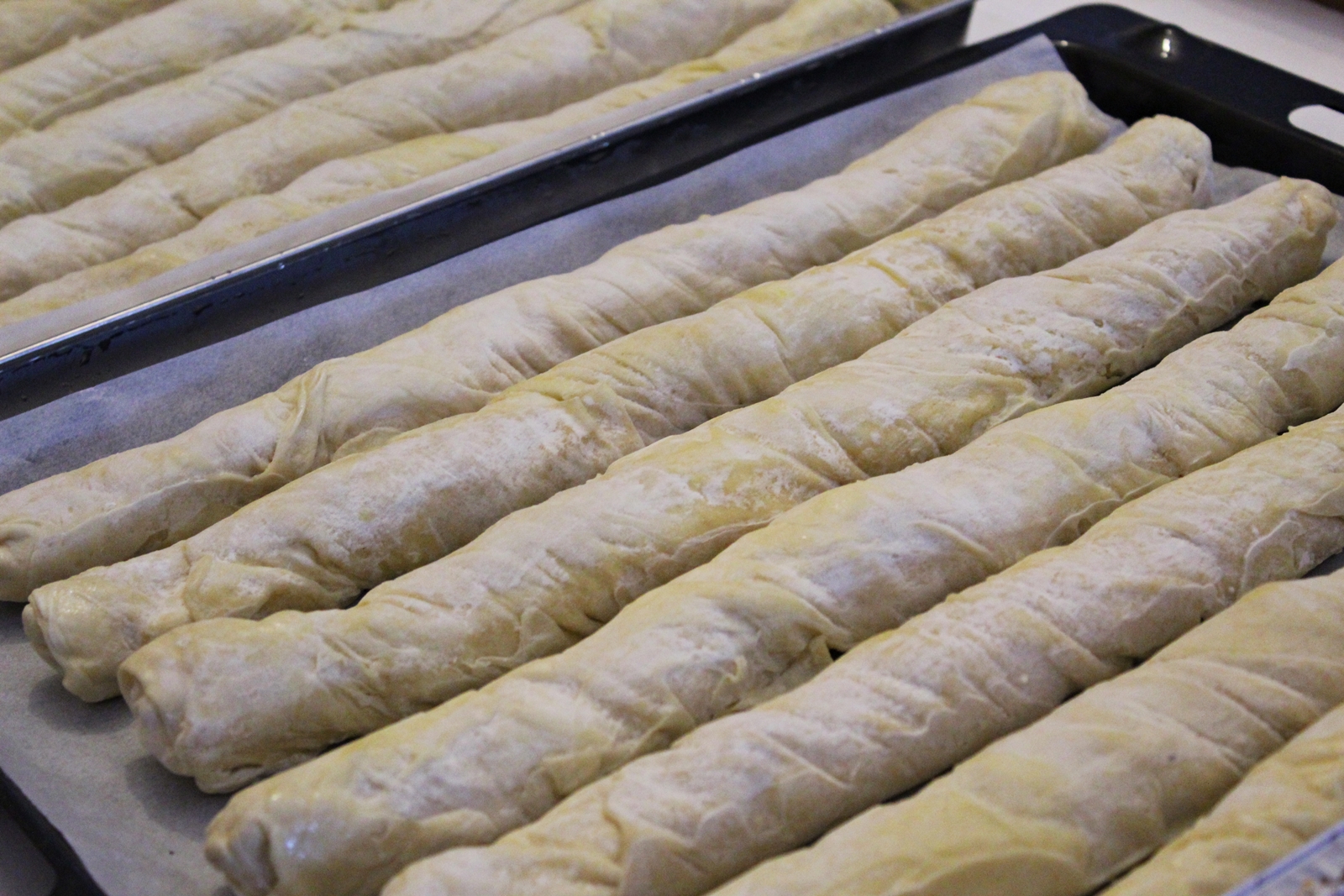 Pasta fillo rustica ripiena di funghi