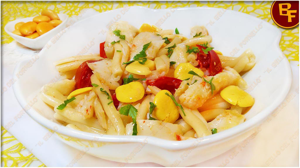 Pasta fredda con merluzzo pomodoro e lupini
