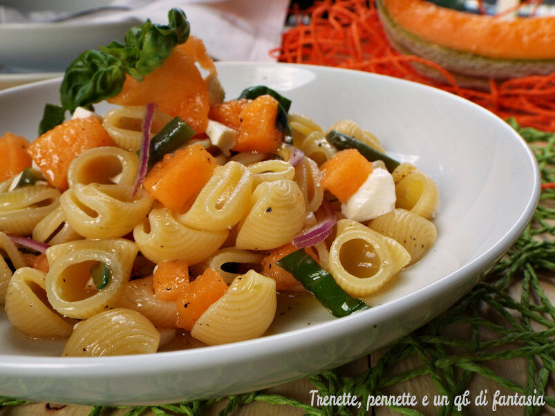 Pasta fredda con primo sale e melone