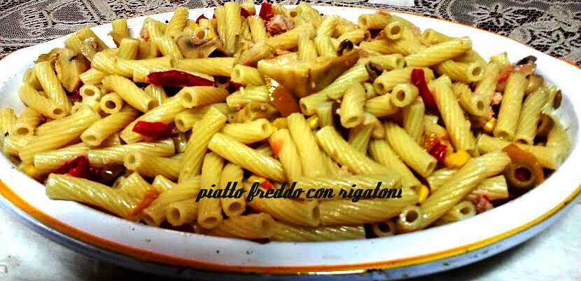 Pasta fredda tonno pomodorini olive basilico mozzarella tonno