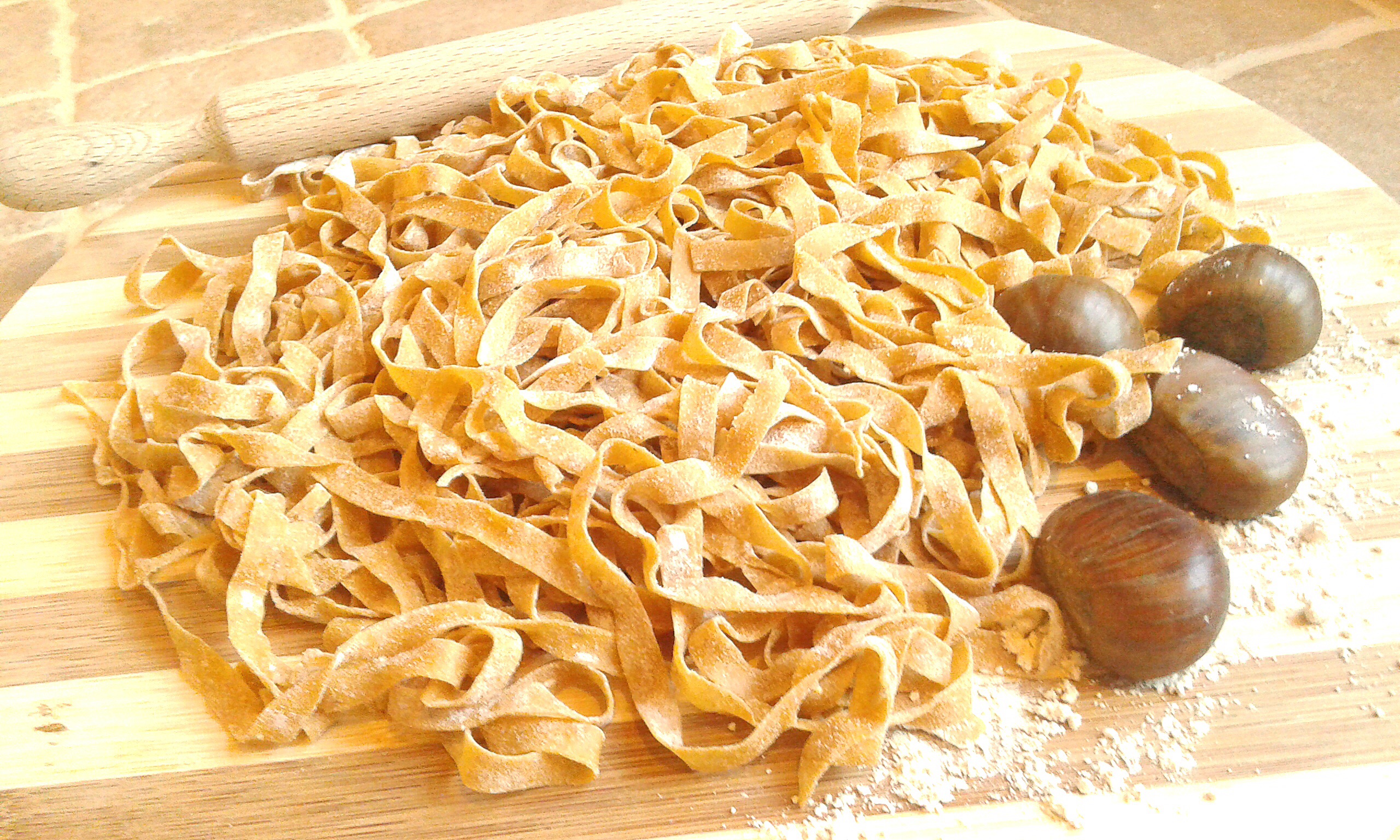 Pasta fresca con farina di castagne