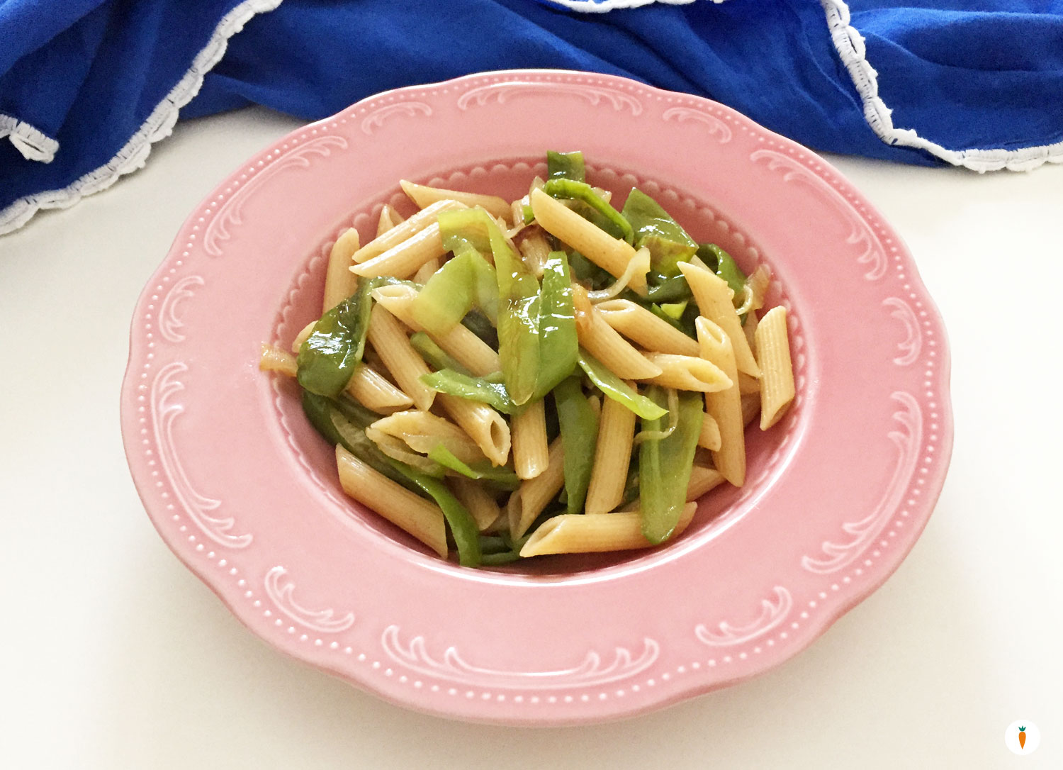 Pasta friggitelli e cipolle