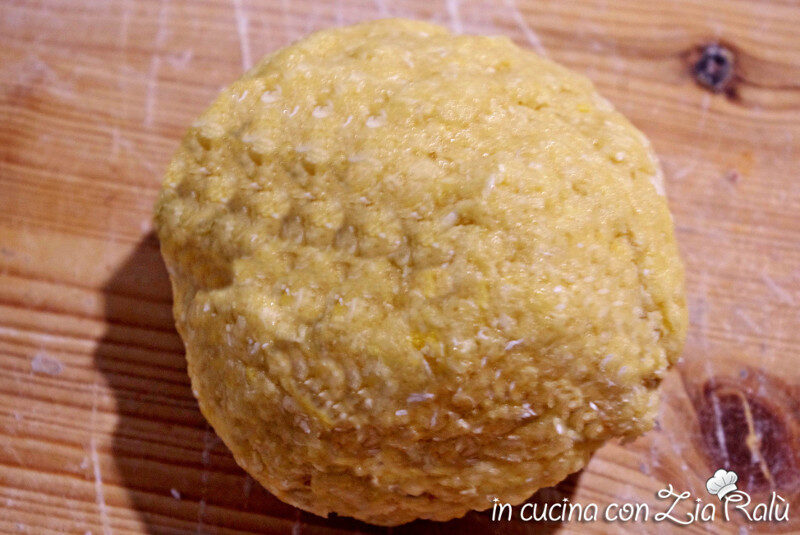 Pasta frolla al cocco senza riposo
