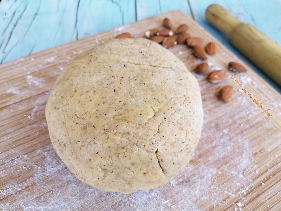Pasta frolla alle mandorle senza glutine