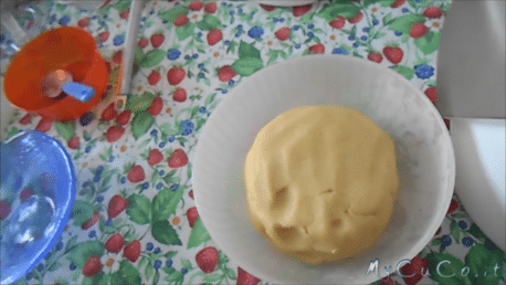 Pasta frolla per pastiera e crostate (video)