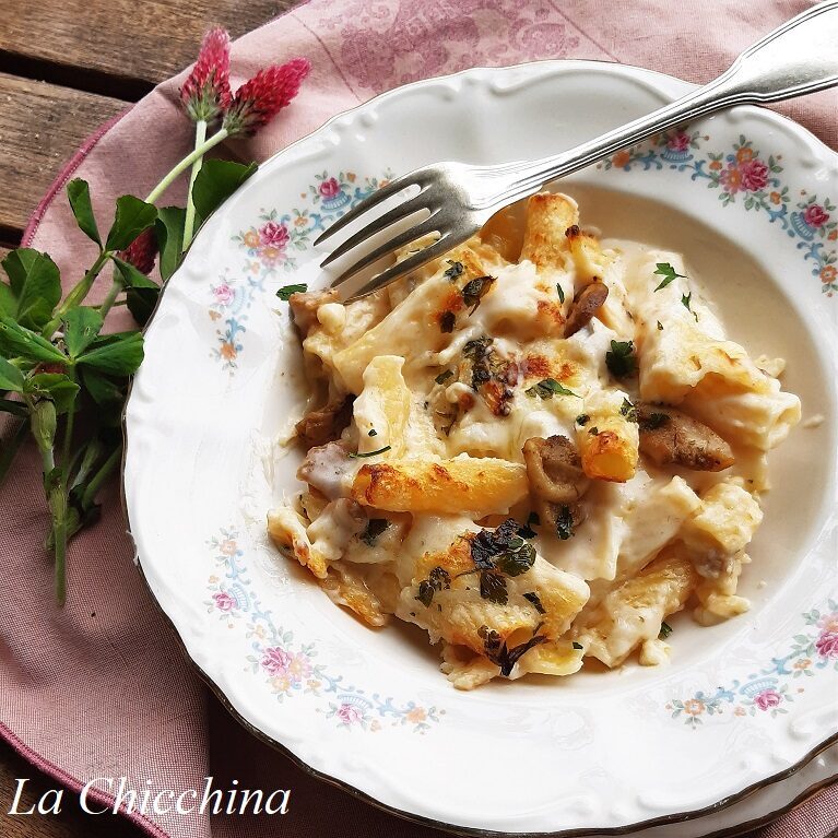 Pasta gratinata con funghi ed asiago