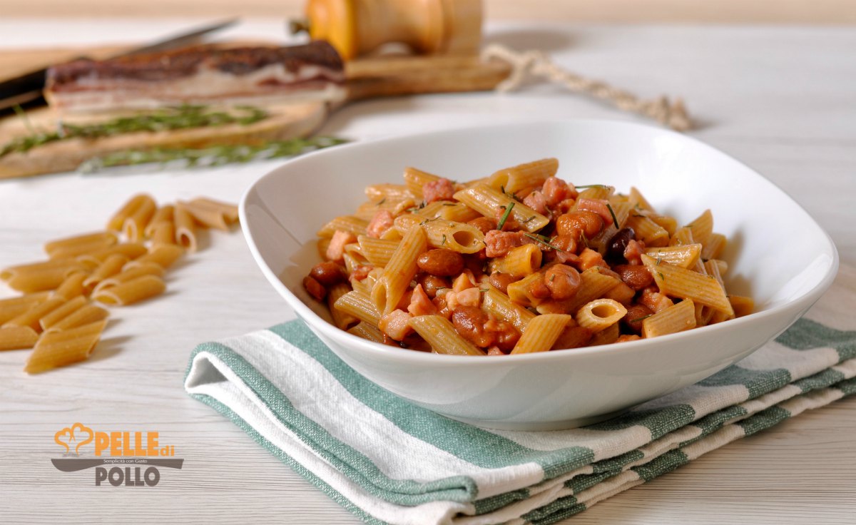Pasta integrale con fagioli e pancetta