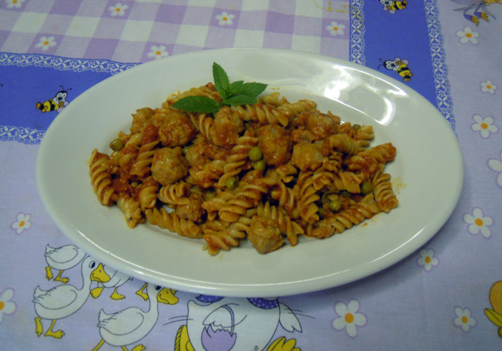 Pasta integrale con polpettine