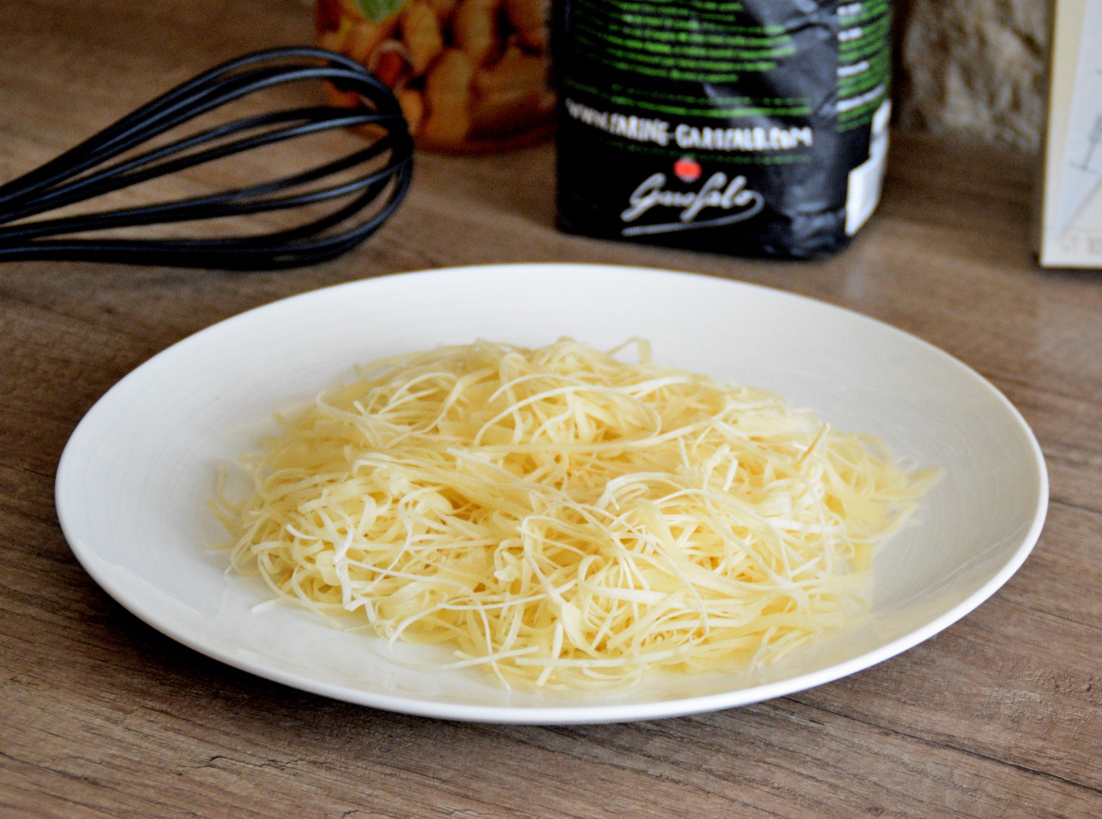 Pasta Kataifi ricetta fatta a mano, in casa: tutti i passaggi