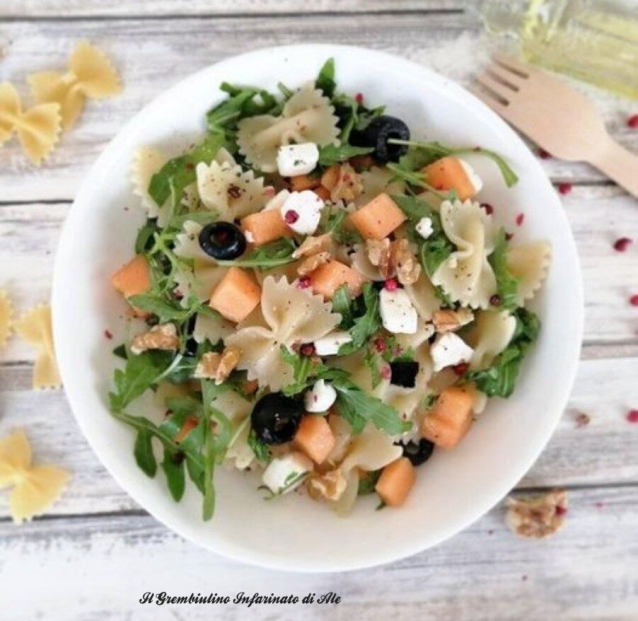 Pasta melone feta greca e rughetta