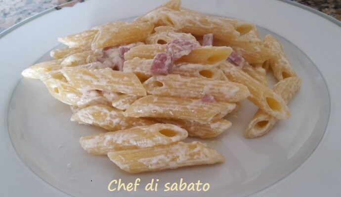 Pasta mortadella e panna