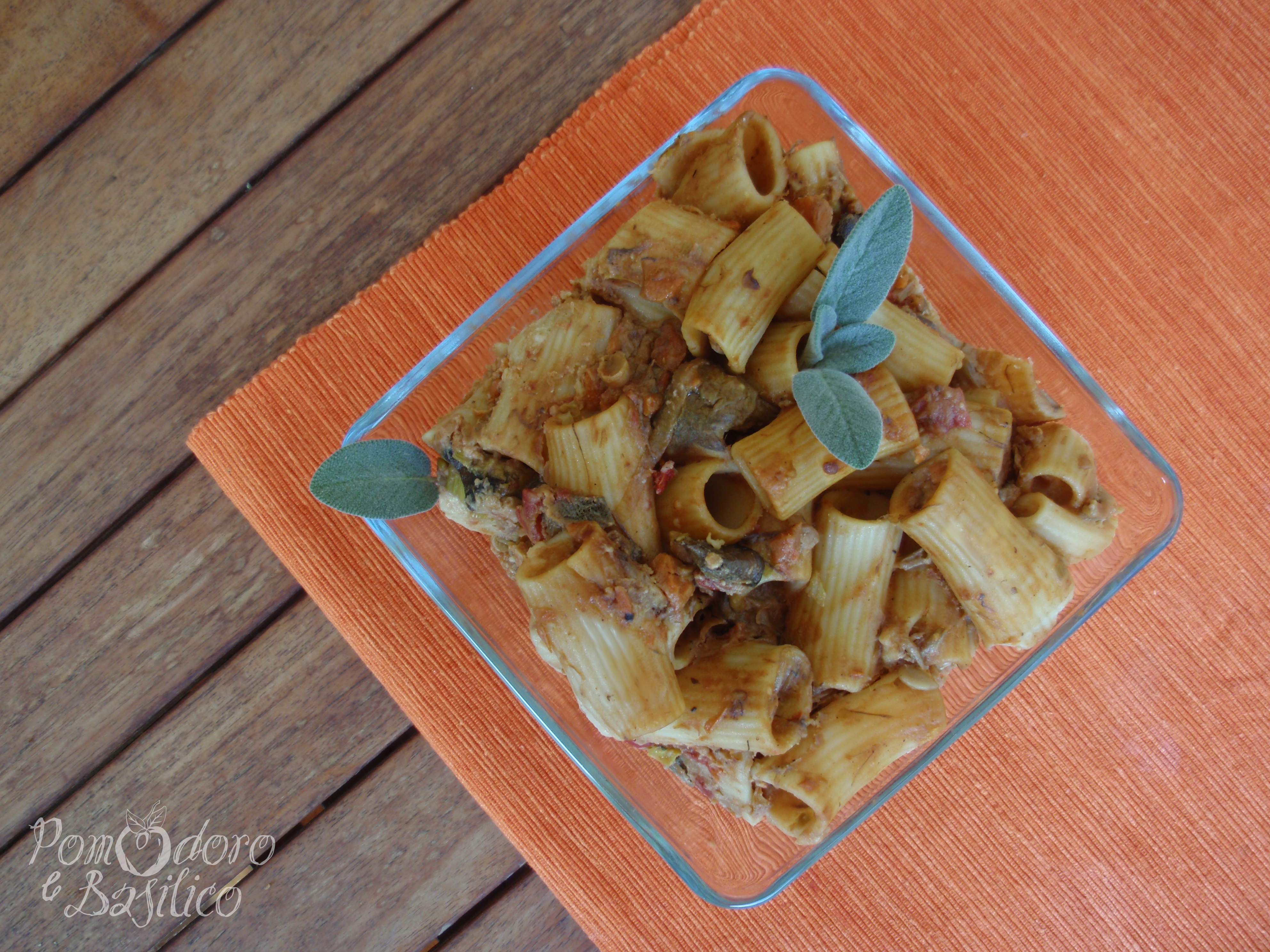 Pasta pasticciata ai funghi