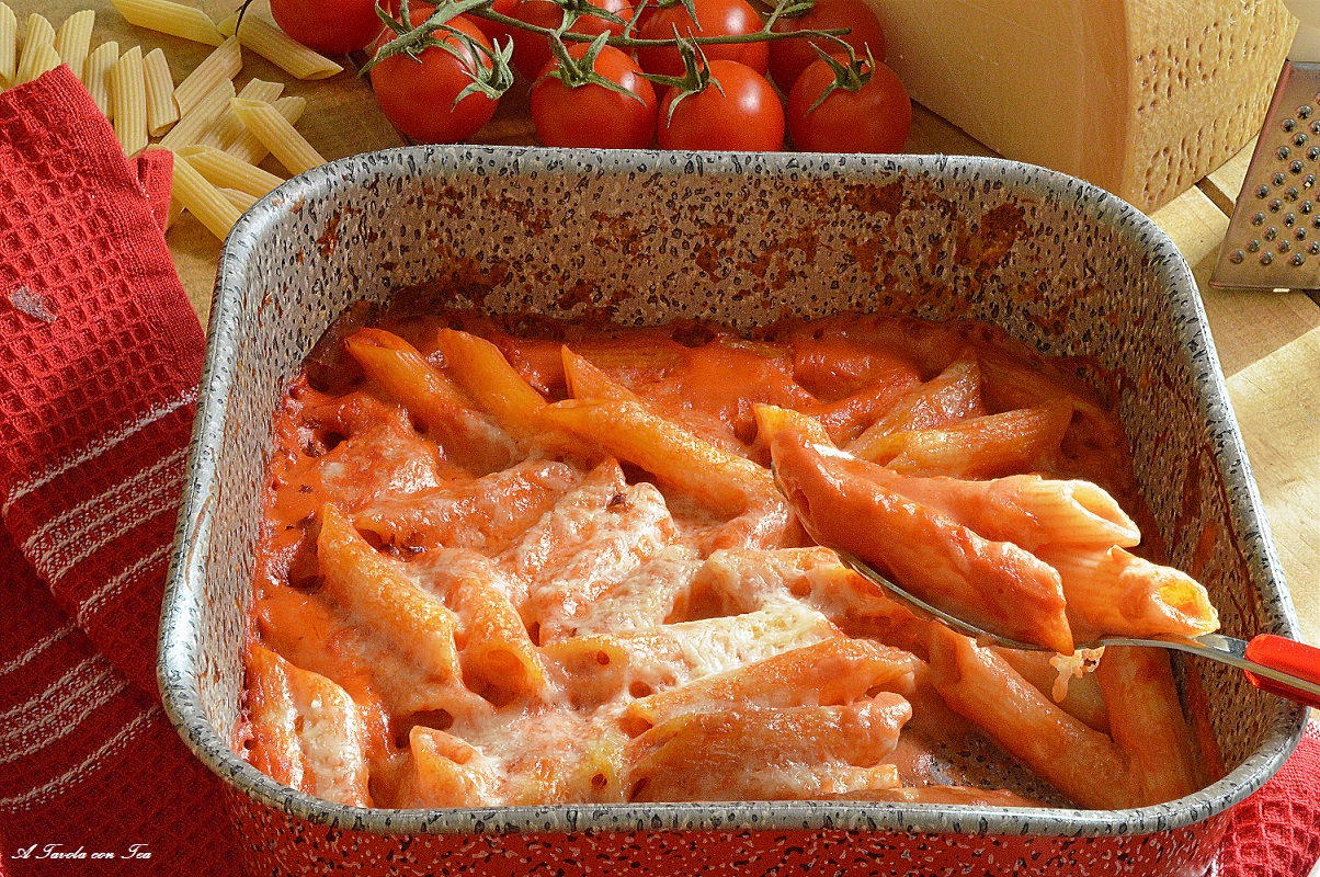 Pasta pasticciata al forno ricetta semplice e golosa