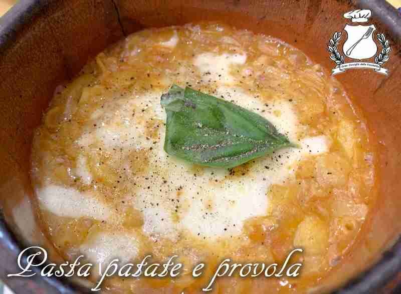 Pasta patate e provola