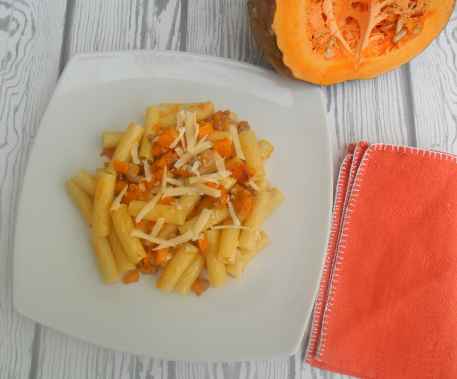 Pasta zucca e salsiccia