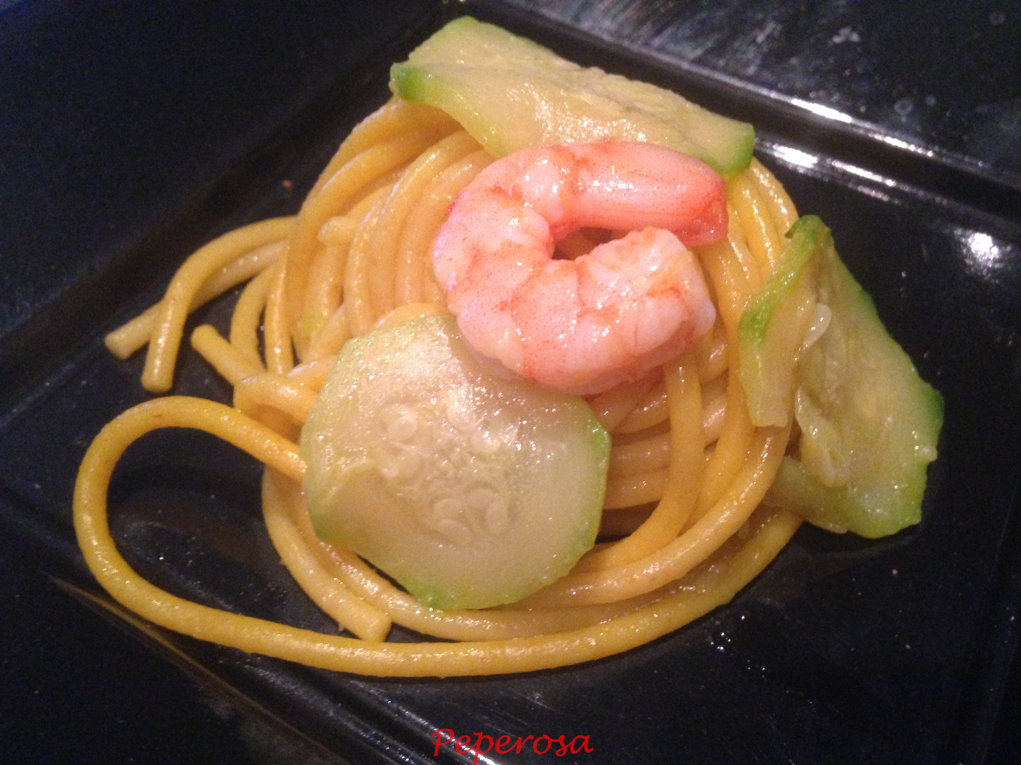 Pasta zucchine e gamberetti