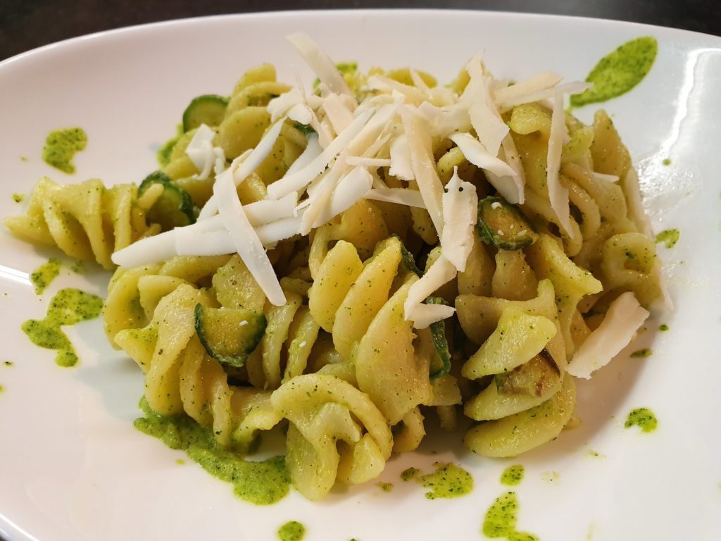Pasta zucchine e ricotta