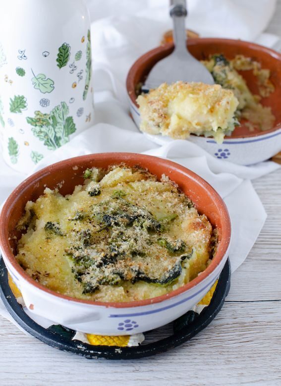 Pasticcio al forno con patate cime di rapa e scamorza affumicata