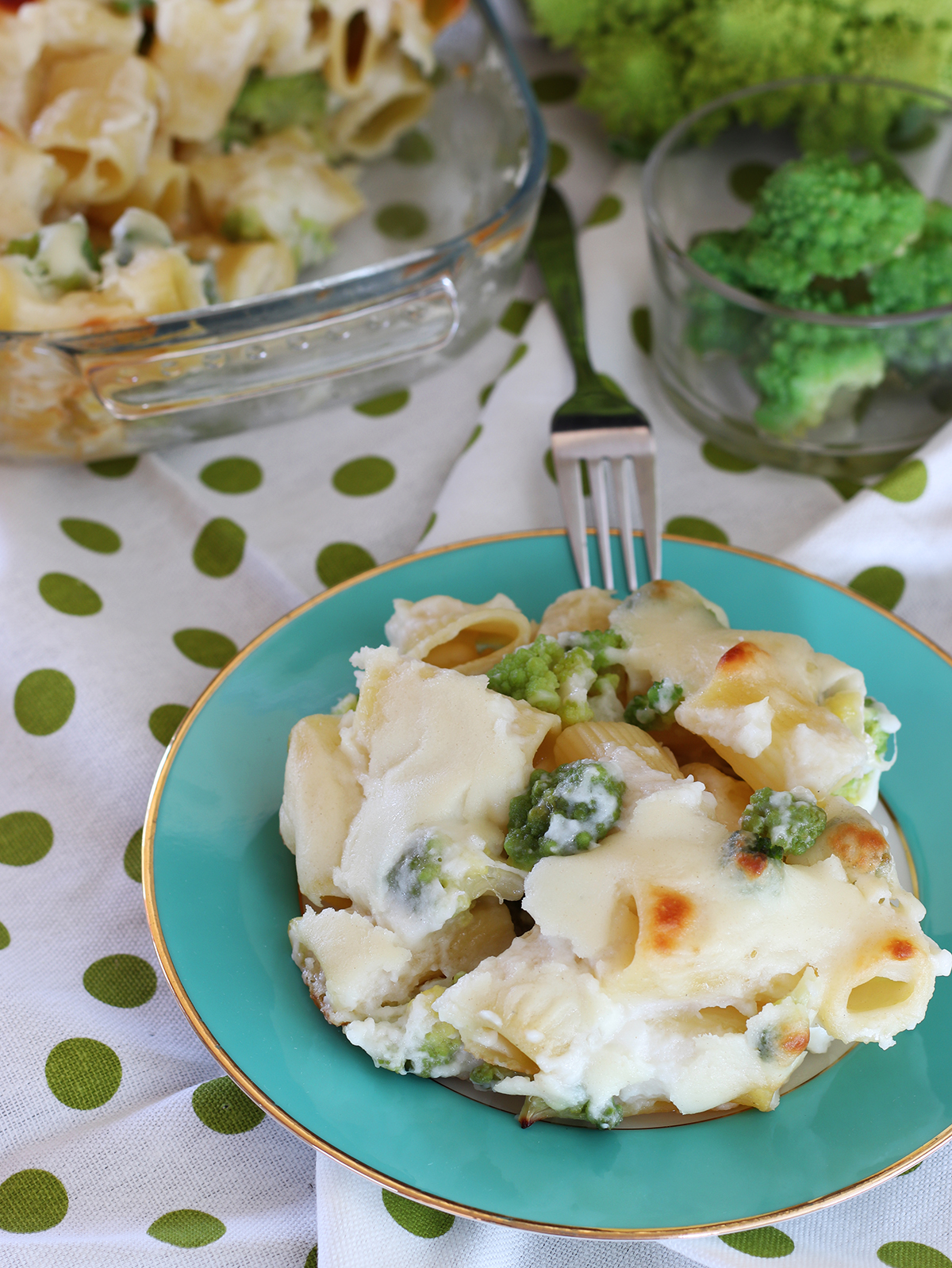 Pasticcio di pasta con broccolo romanesco e camoscio d’oro